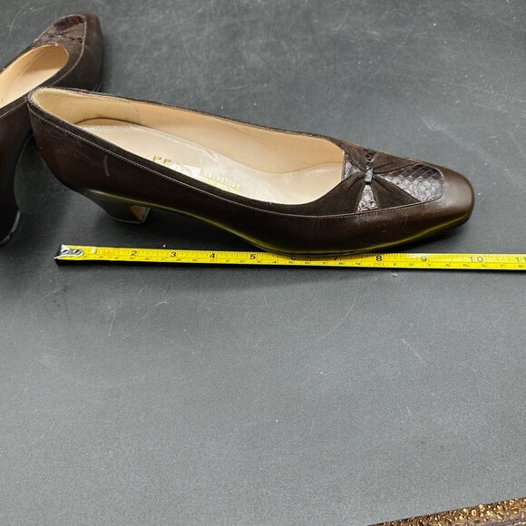 Salvatore Ferragamo Vtg Sz 7.5 AAAAA Brown Leather Snakeskin Kitten Heels Shoe - Picture 7 of 16